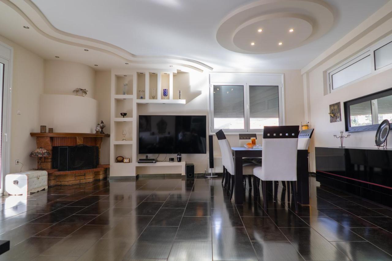 Villa Sea View Волос Екстер'єр фото