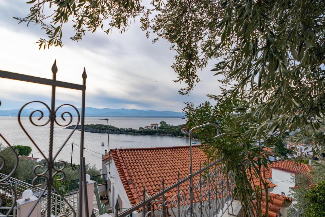 Villa Sea View Волос Екстер'єр фото